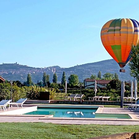 Villa Il Fienile Di Asís Exterior foto