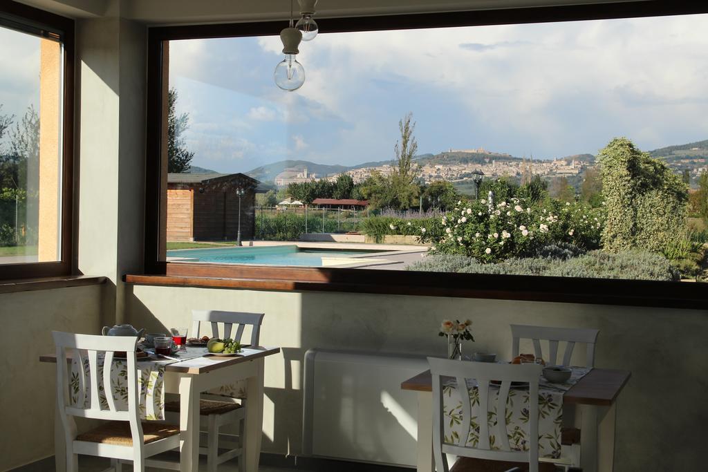 Villa Il Fienile Di Asís Exterior foto